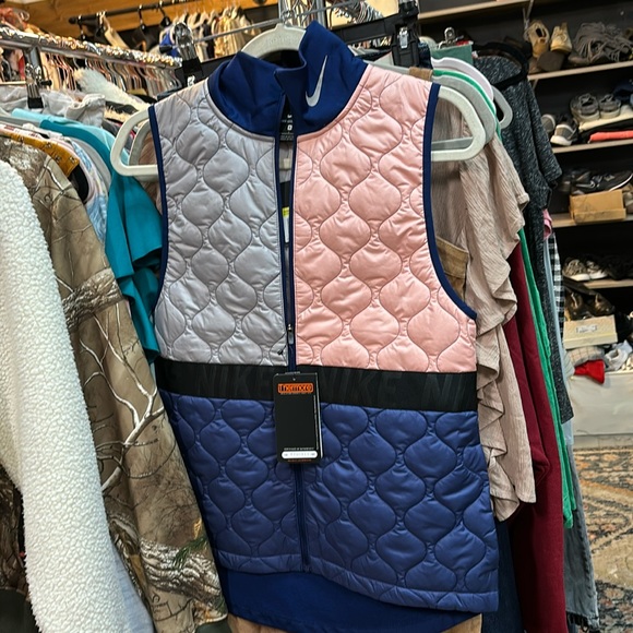 Nike Jackets & Blazers - New Nike jacket vest small